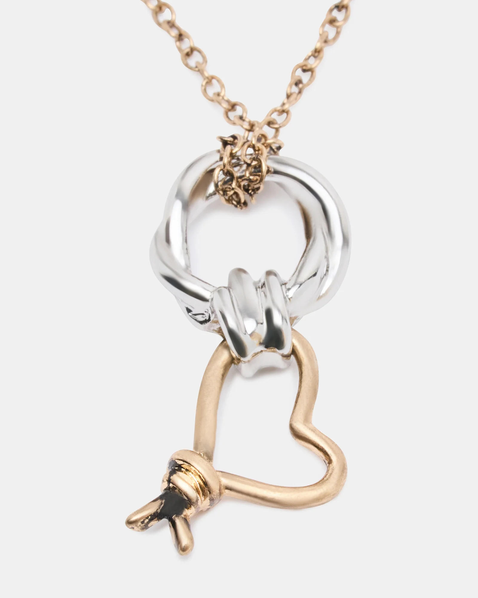 TWO TONE KNOT HEART PENDANT NECKLACE - Image 2