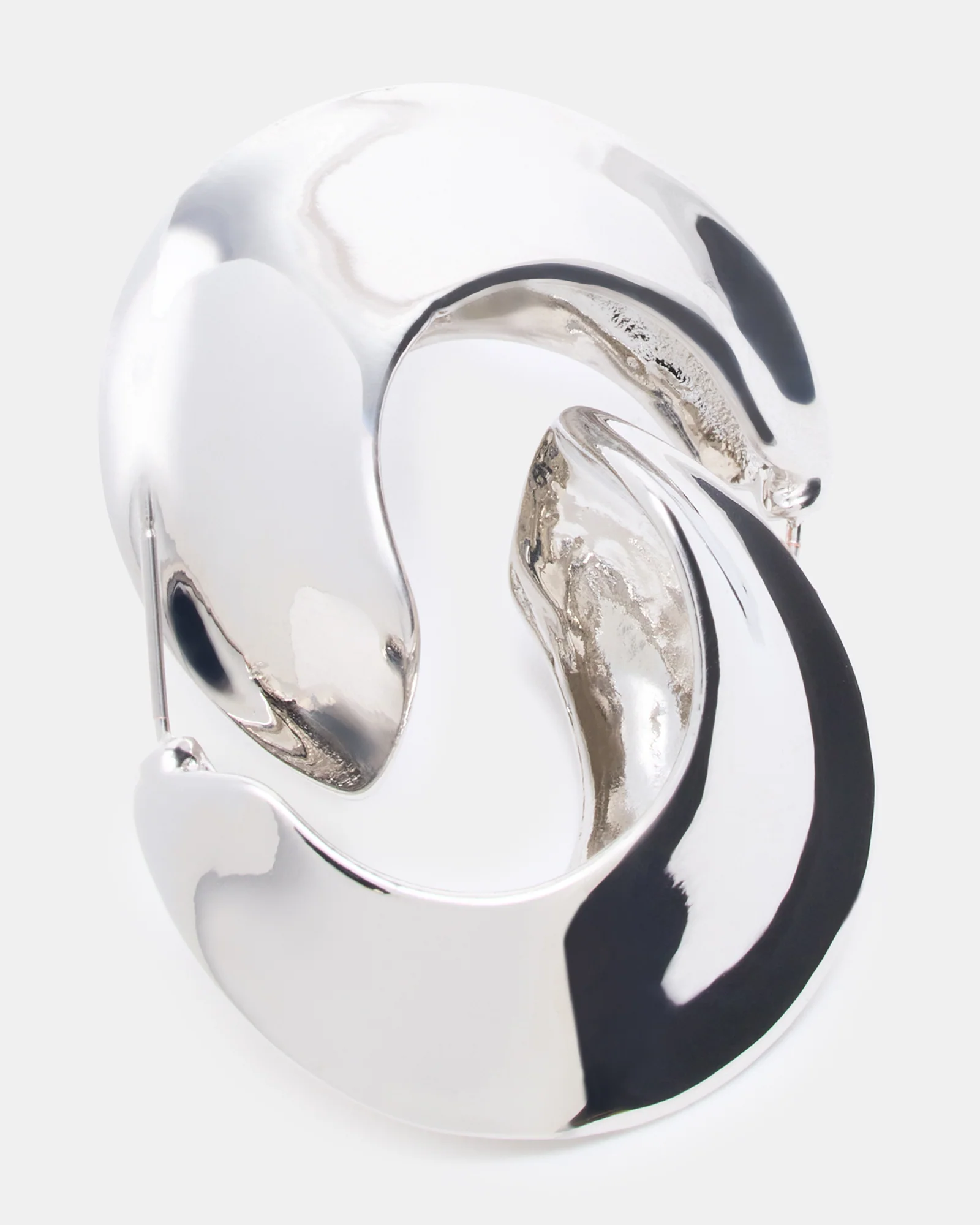 CRESCENT EARRINGS SILVER - Image 3