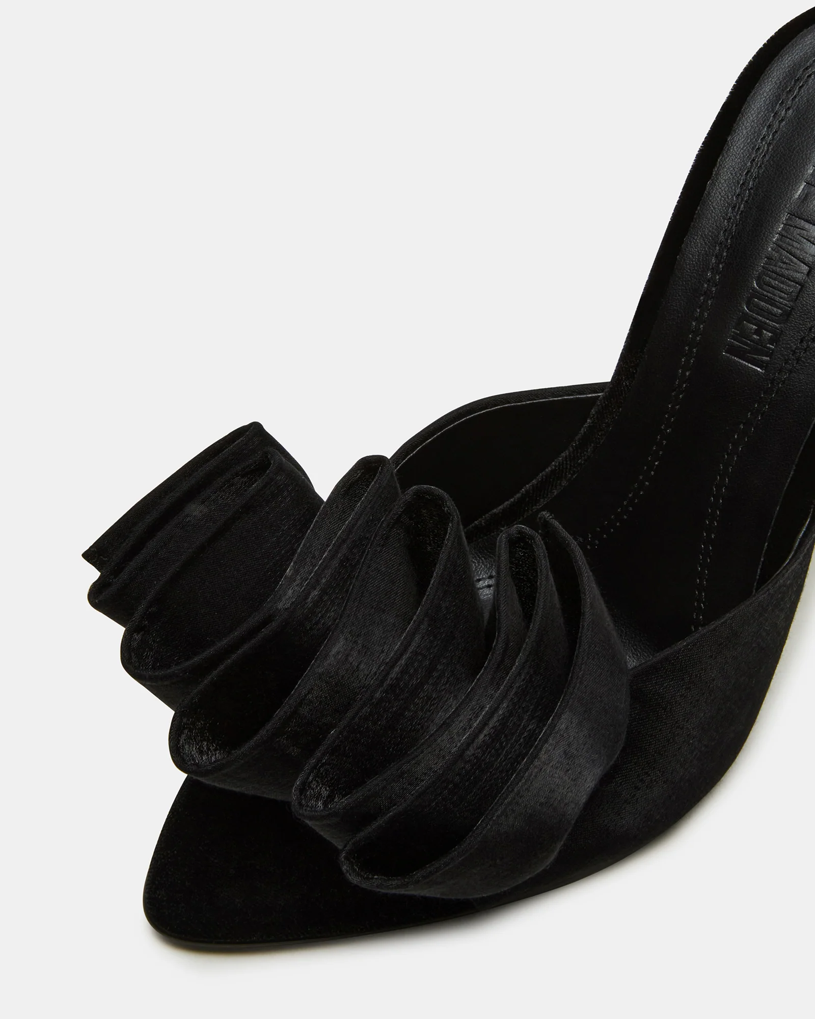 AFFINITY BLACK SATIN - Image 3