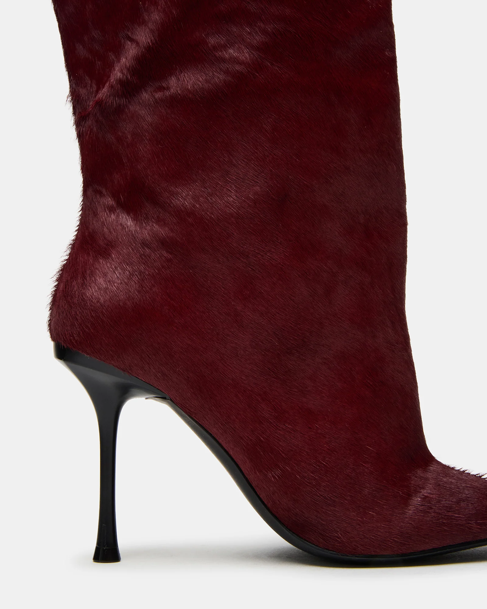 ALLURING RED - Image 4