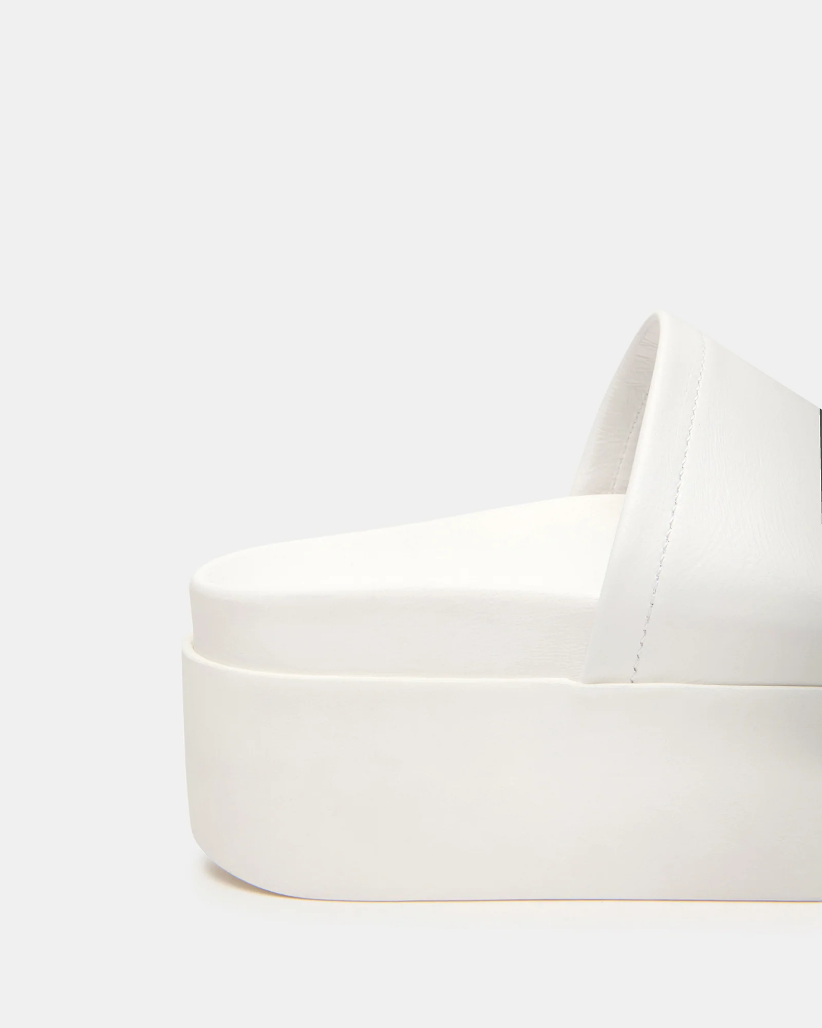 ARWEN WHITE LEATHER - Image 4