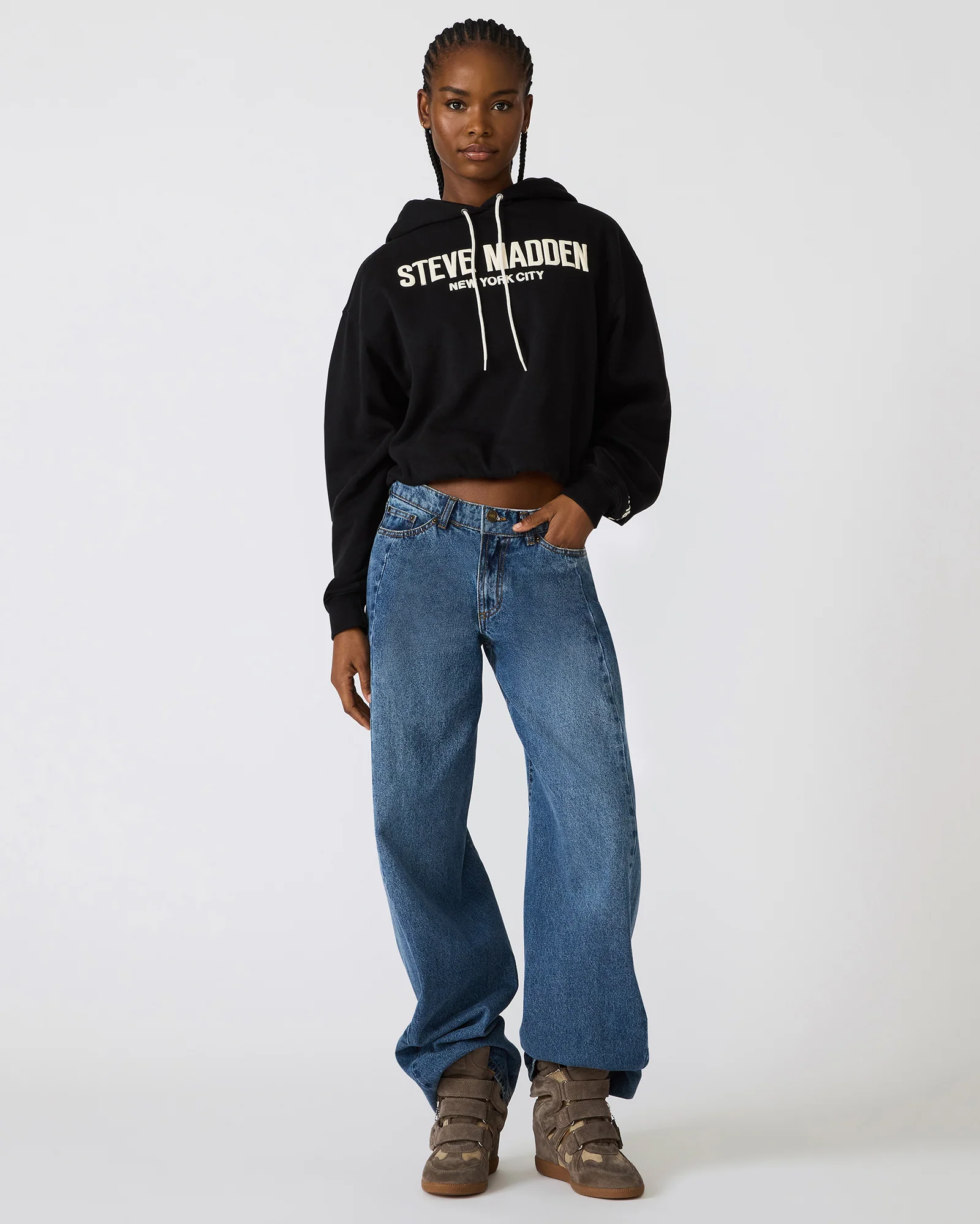 SM LOGO HOODIE BLACK