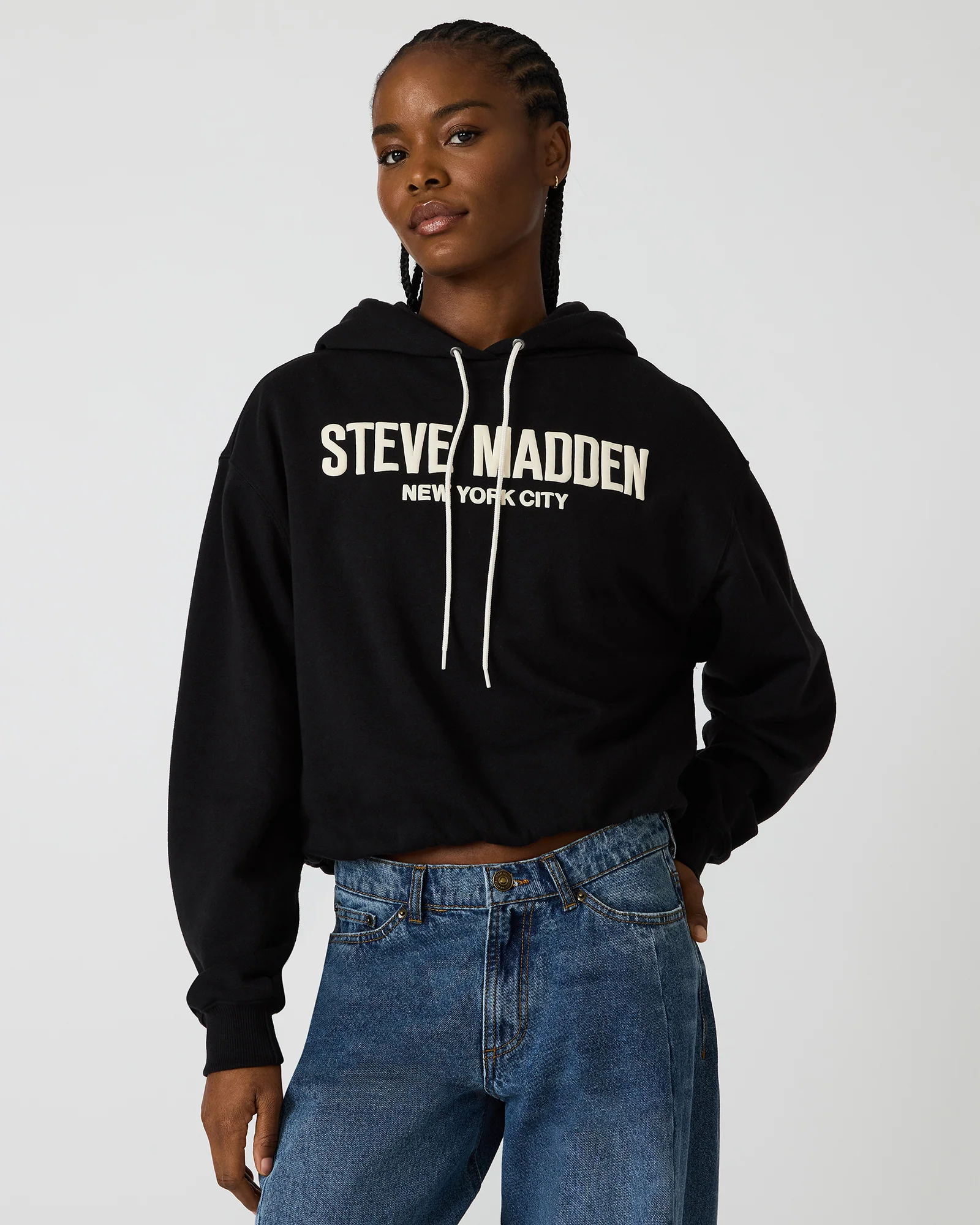 SM LOGO HOODIE BLACK - Image 2