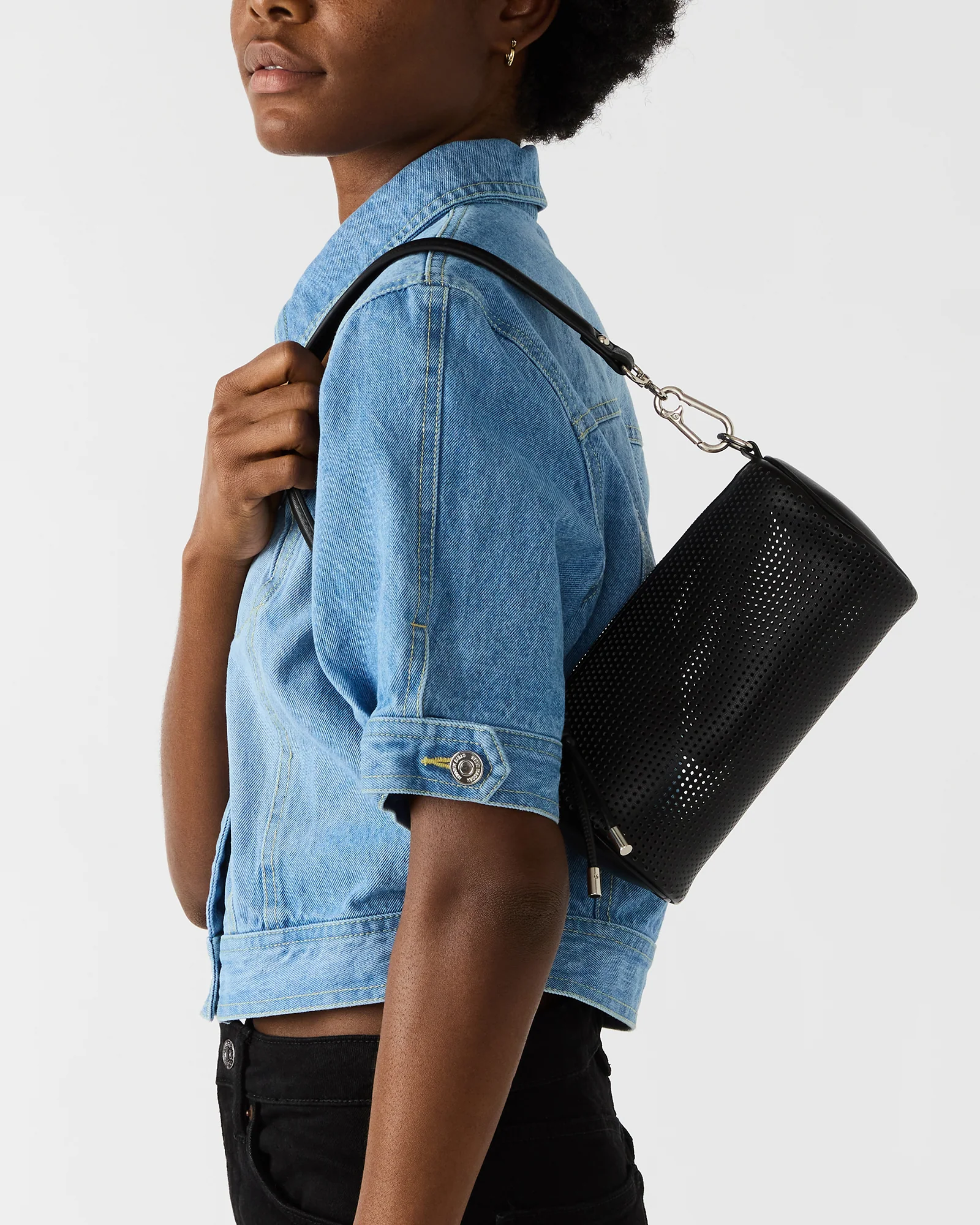 PRIYA PERFORATED BAG BLACK - Image 2