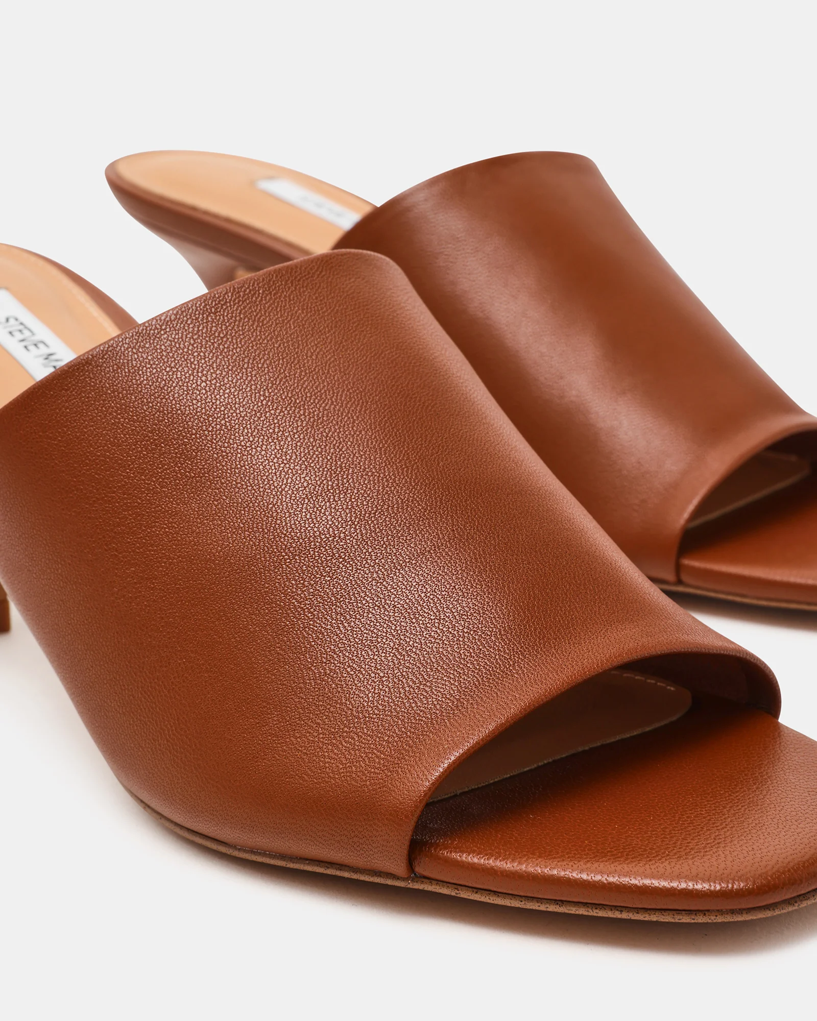 CIERA TAN LEATHER - Image 3