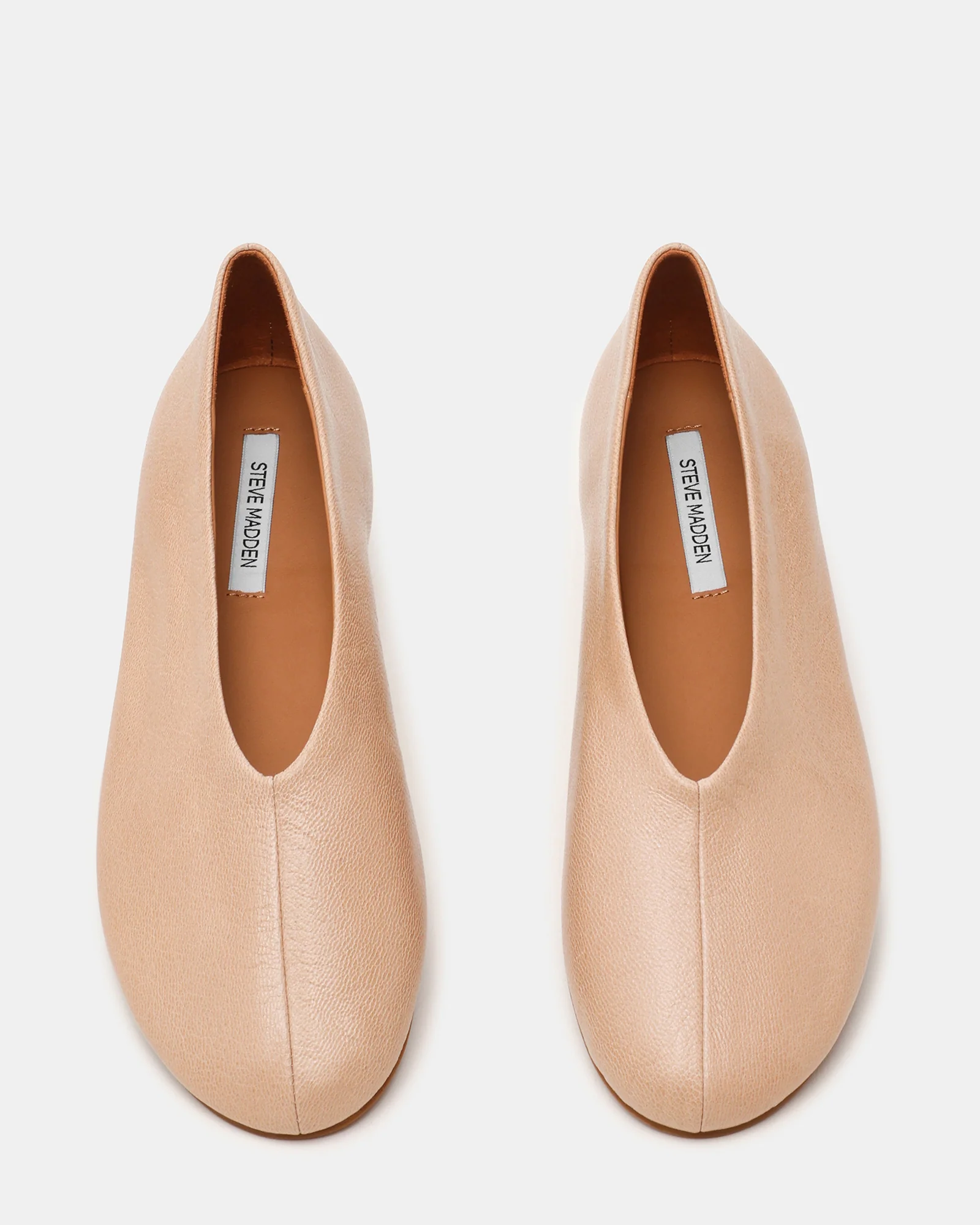 CYNTRA NATURAL LEATHER - Image 5
