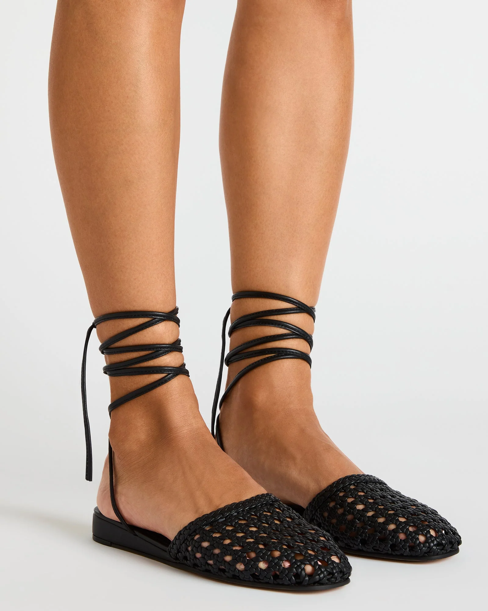 FLUTTER BLACK LEATHER - Image 2