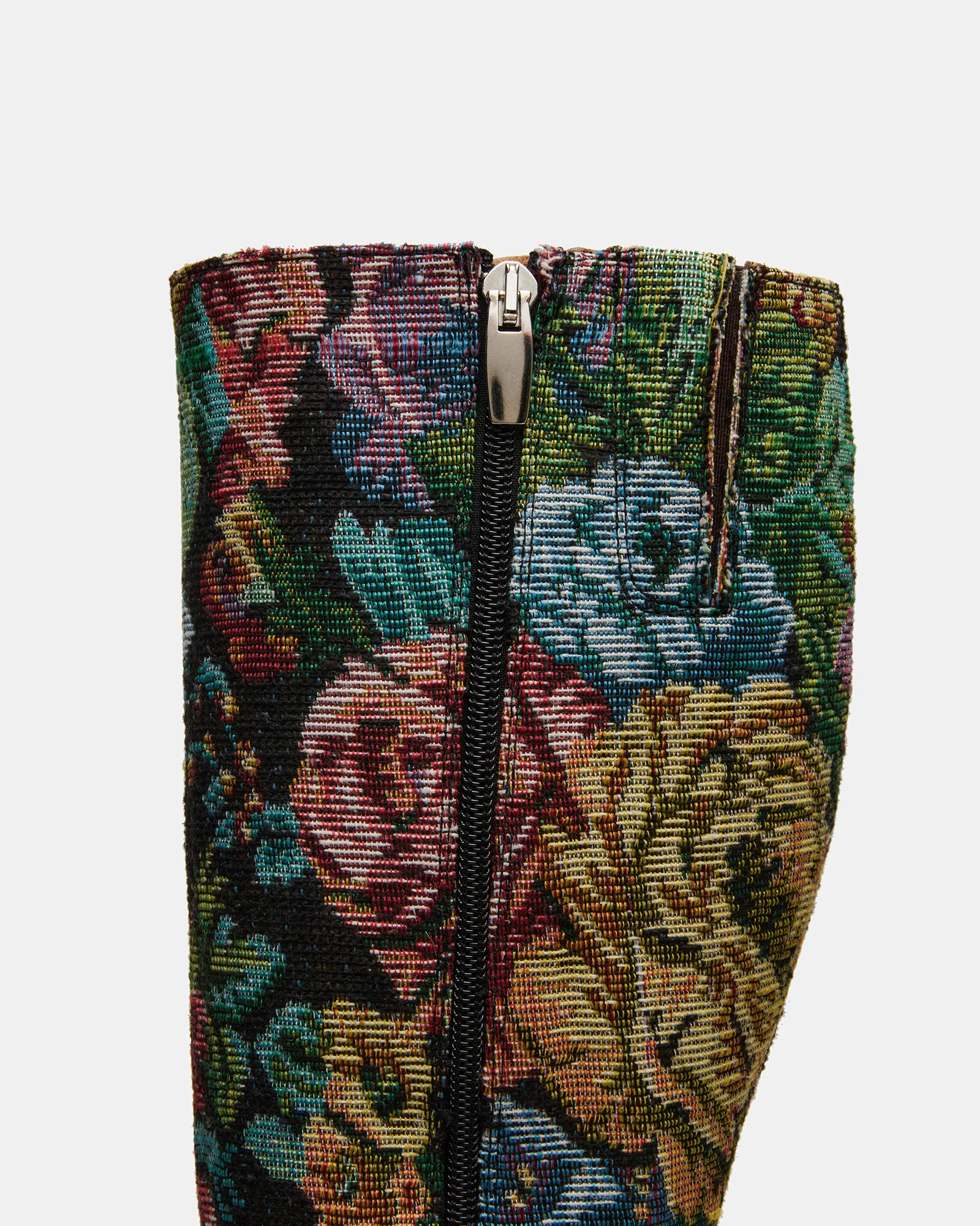 FOLIE TAPESTRY - Image 3