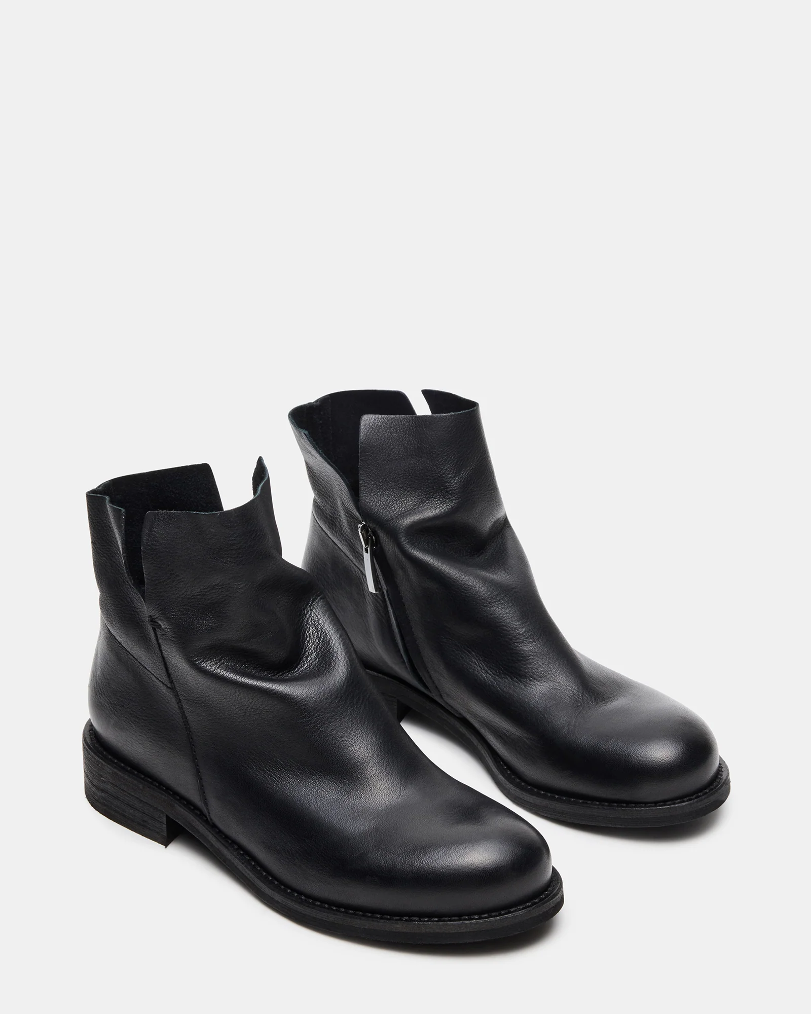 HUGHIE BLACK LEATHER - Image 2