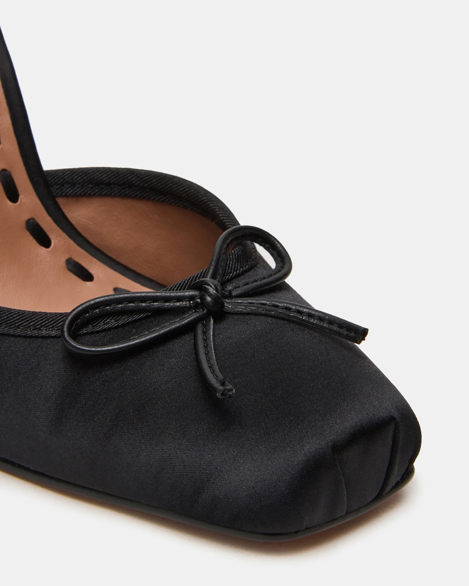 LARINA BLACK SATIN - Image 4
