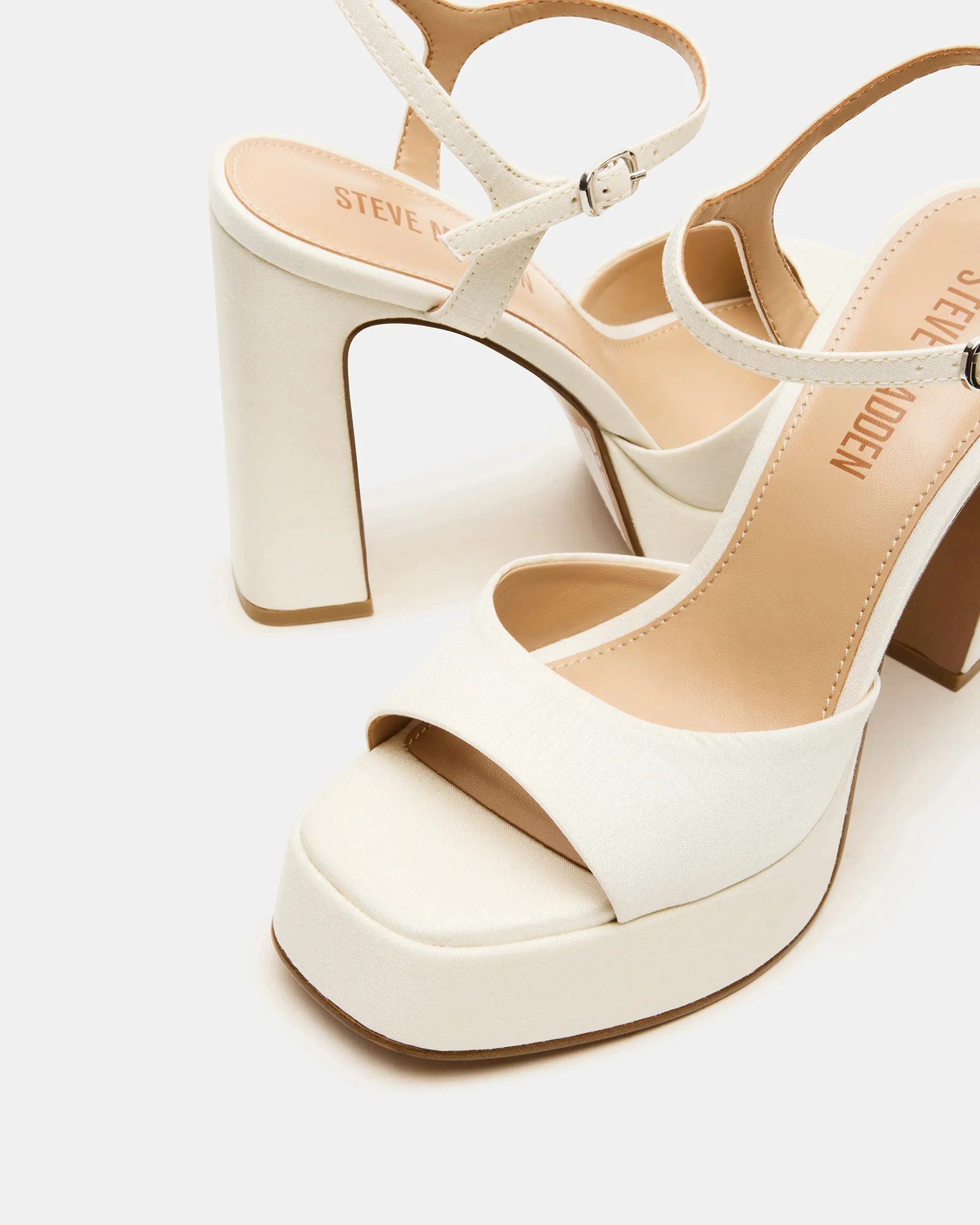 LIANDRA IVORY SATIN - Image 4