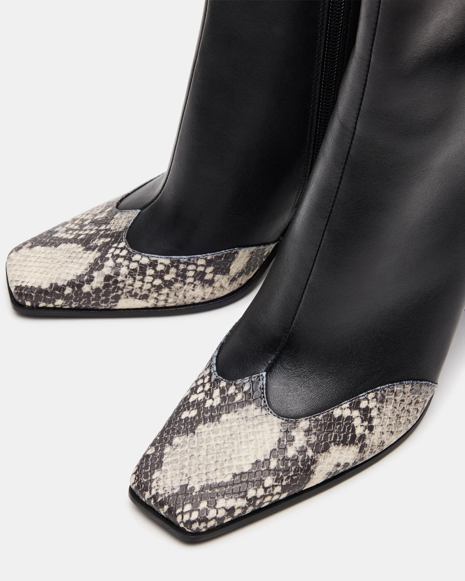 LYLE BLACK LEATHER WITH SNAKE - Image 4