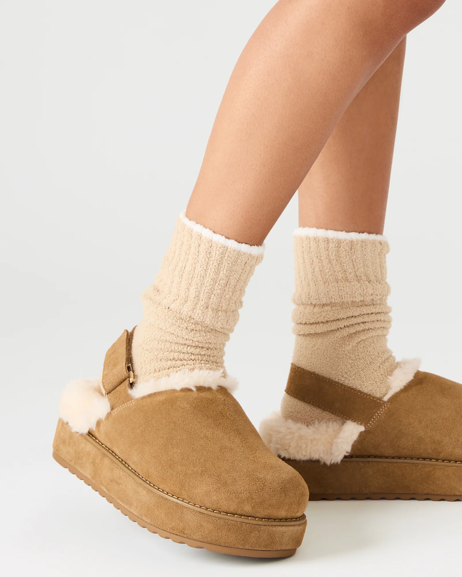 MELLOW FAUX FUR COGNAC SUEDE - Image 2