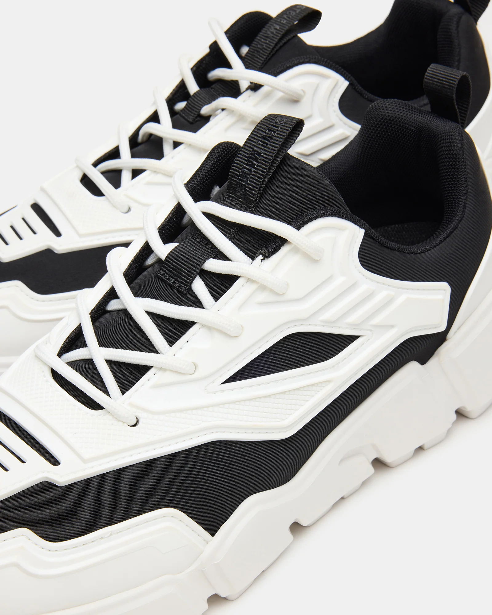 PACE BLACK/WHITE - Image 4