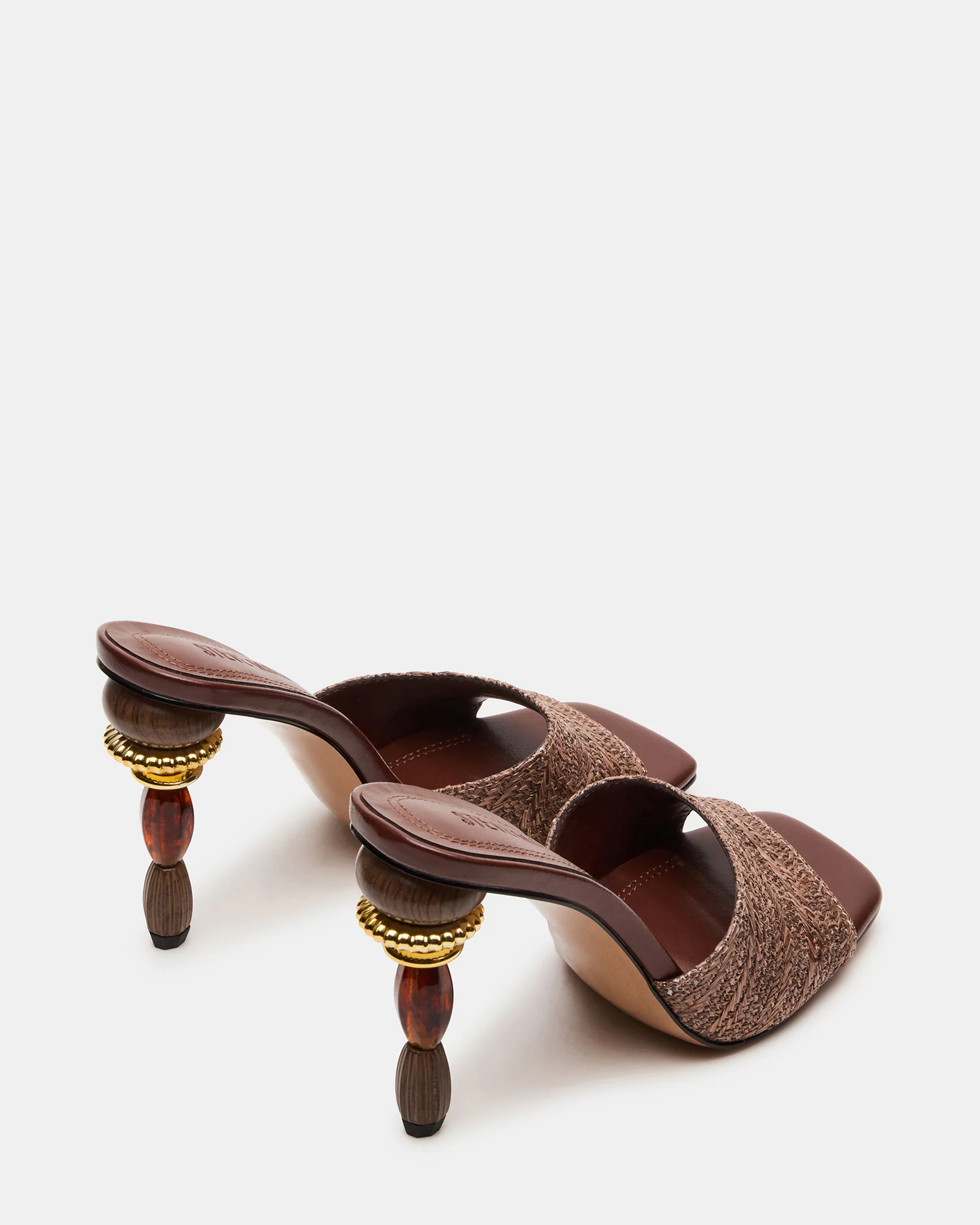 SIA BROWN - Image 6