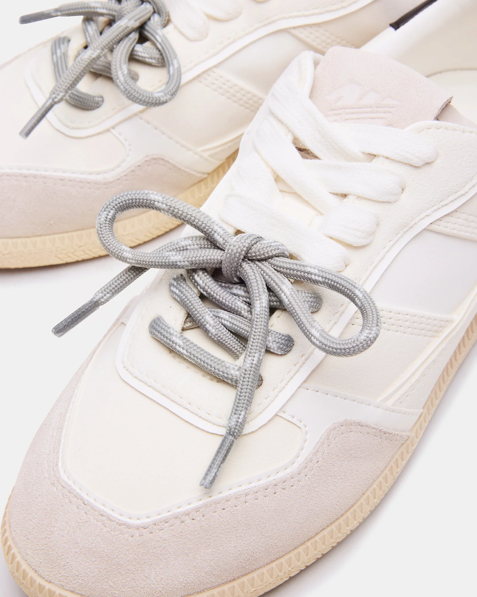 SPORTY WHITE - Image 4