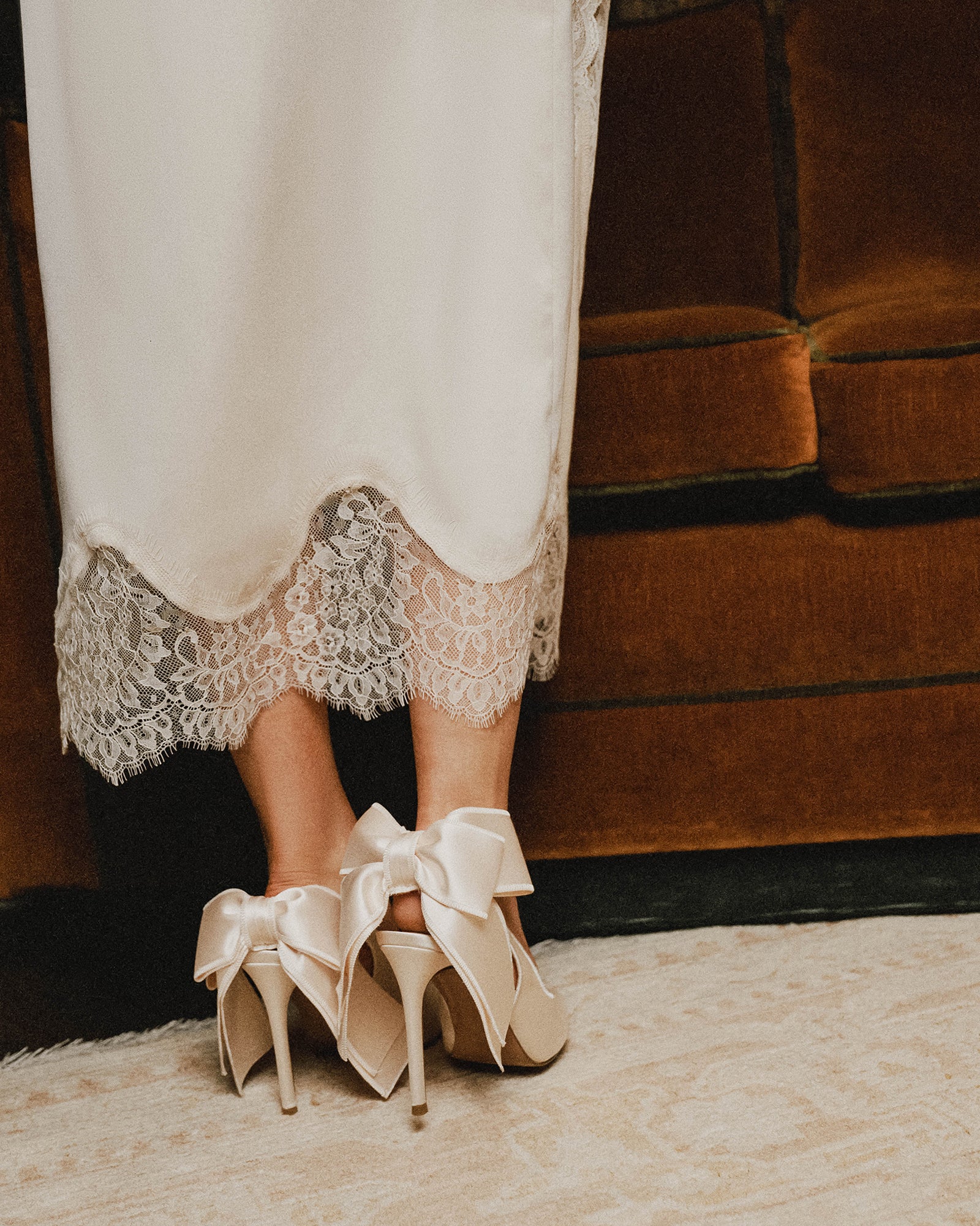 TEACUP IVORY SATIN - Image 8