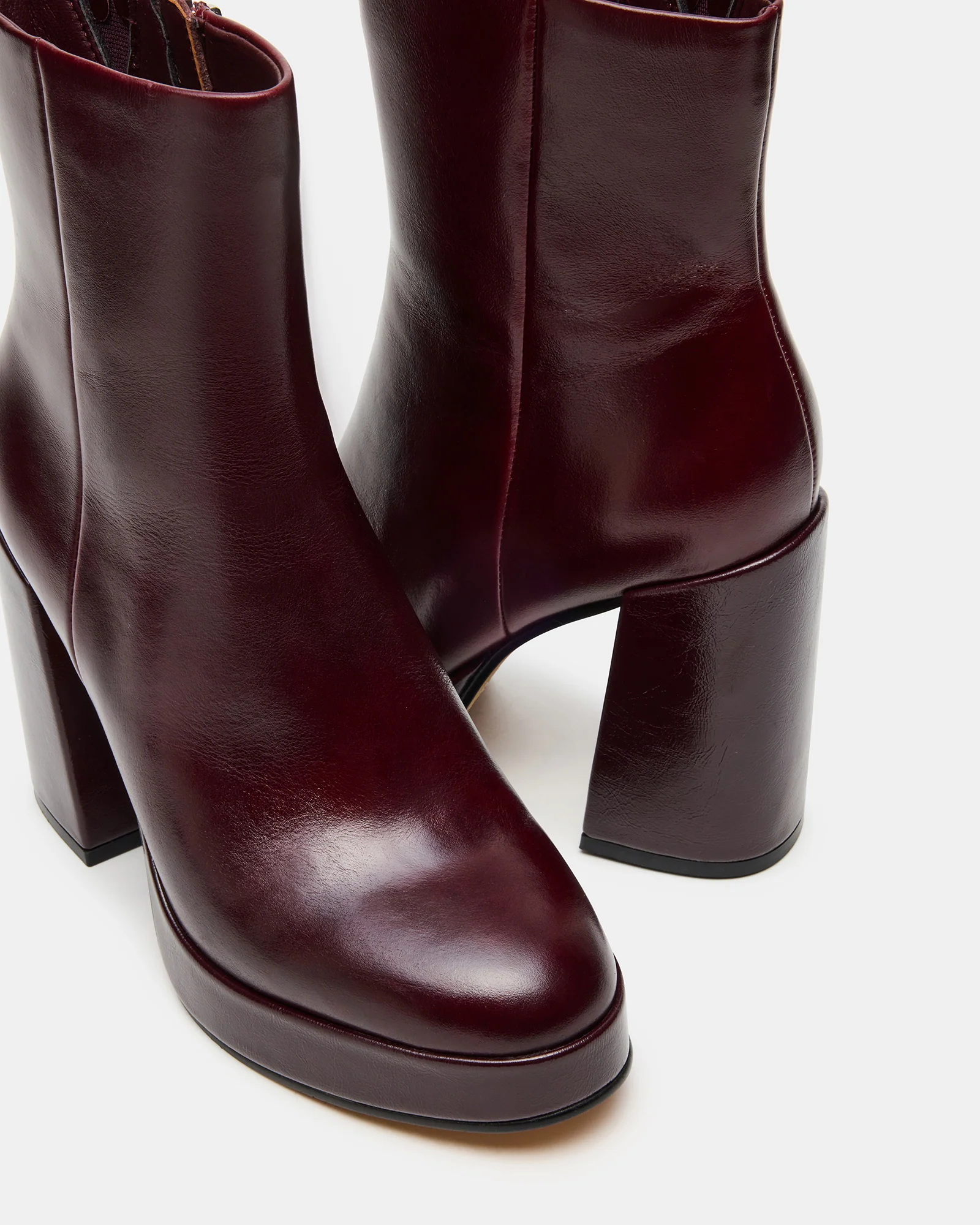 TYRA BURGUNDY LEATHER - Image 4